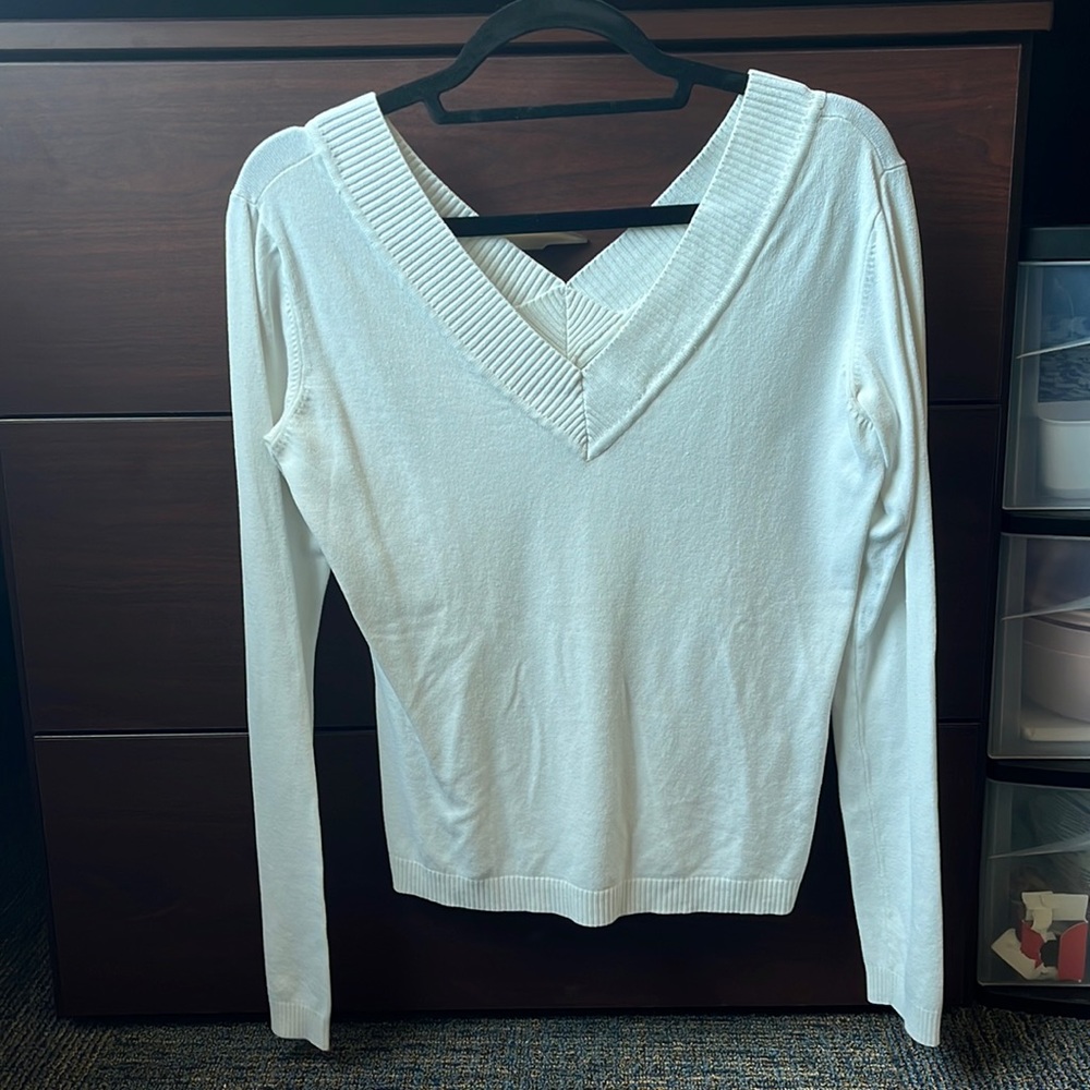 White sweatshirt